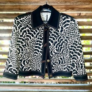 Vintage ST JOHN SPORT Cropped Bolero Jacket 3/4 Sleeves Wood Buttons Epaulets